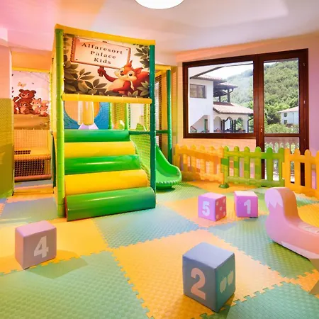 Hotel Alfaresort Palace Chiflika 4*